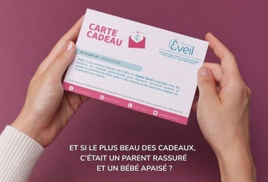 Mockup présentation carte cadeau - 4
